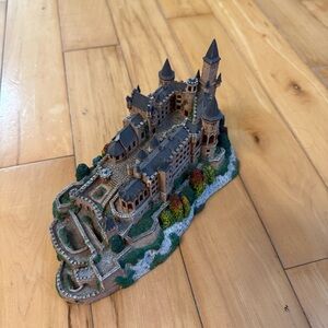 Danbury Mint Hohenzollern Castle Sculpture